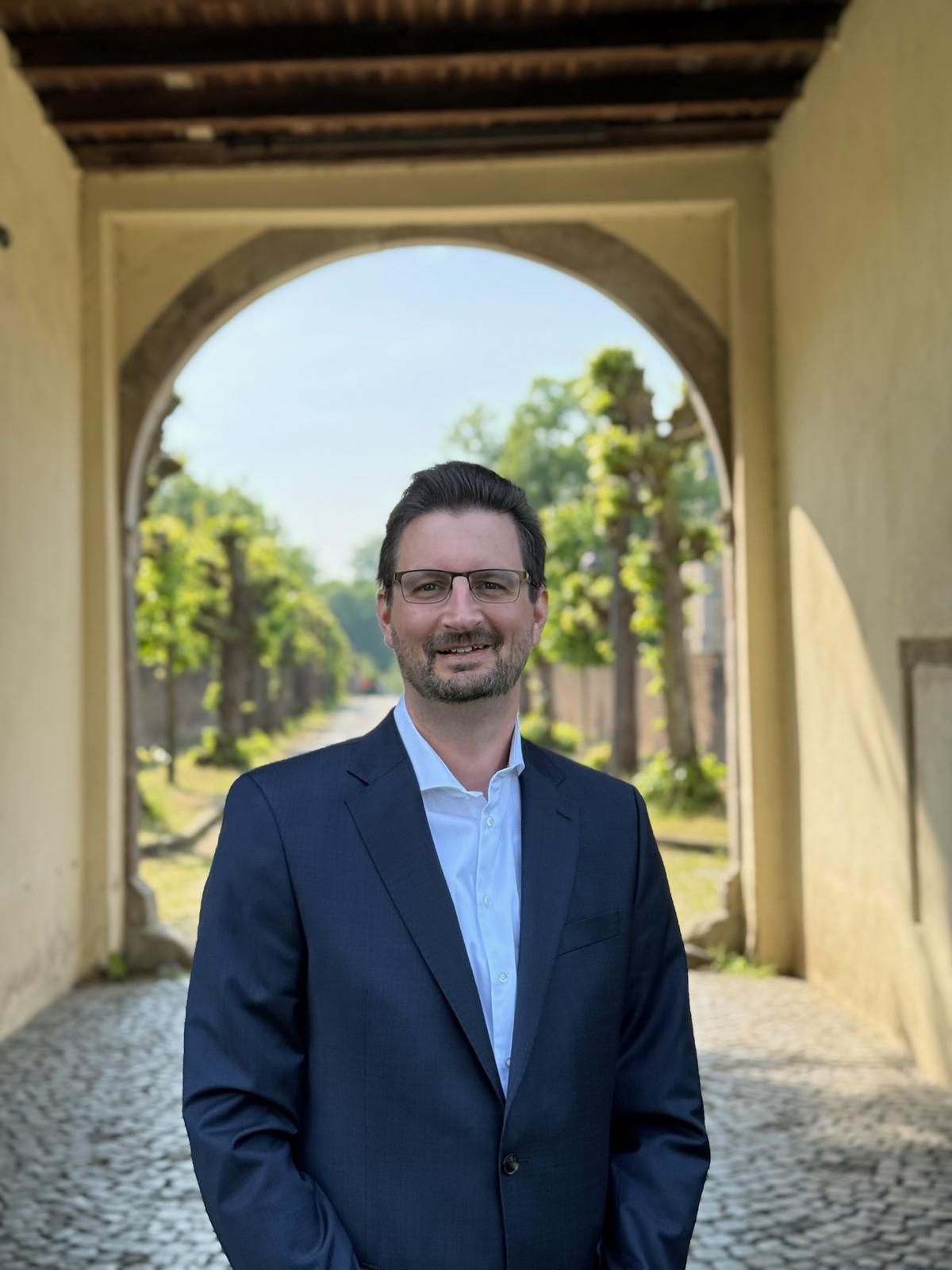 Mathias Junggeburth am Kloster Knechtsteden, Dormagen